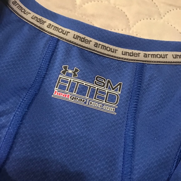 Under Armour Heat Gear Fitted Workout Tank Top, Blue, Women’s Small, like new! - Picture 3 of 5